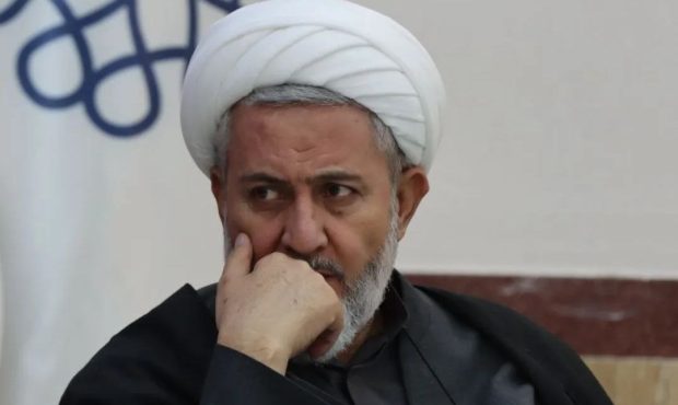 خلیل‌پور از شهردار منطقه ۲ انتقاد کرد